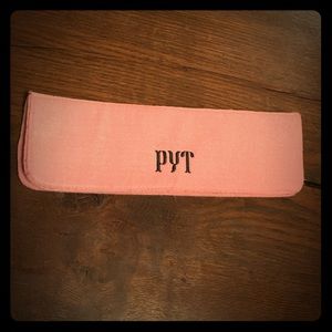 Curling/Flat Iron Case